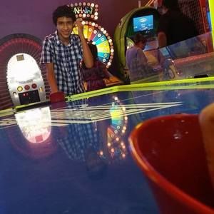 Meet your Posher, Marky